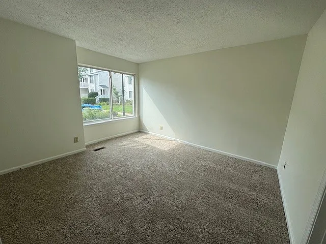 662 Seawatch Cv — Photo 11