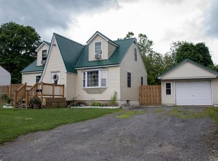 25 Green Ave, North Adams, MA 01247