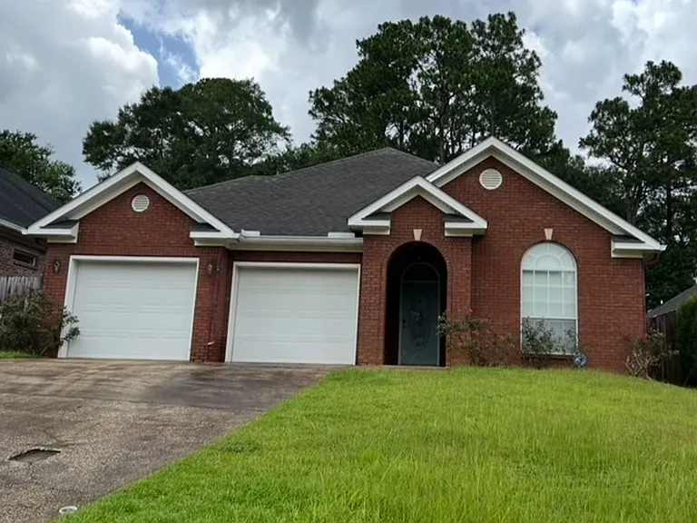 5544 Fairfield Pl — Photo 1