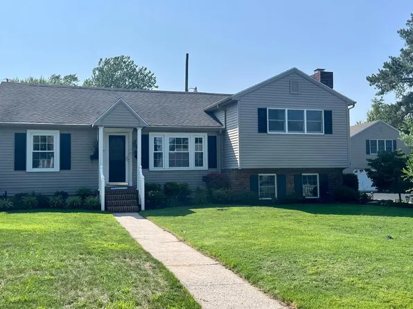 104 Lansing Ave, Laurel, DE 19956