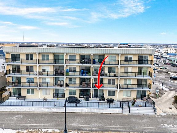 3rd image of 4100 Boardwalk #1D