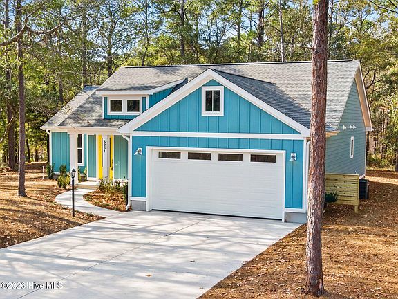 2nd image of 3251 Island Drive SE