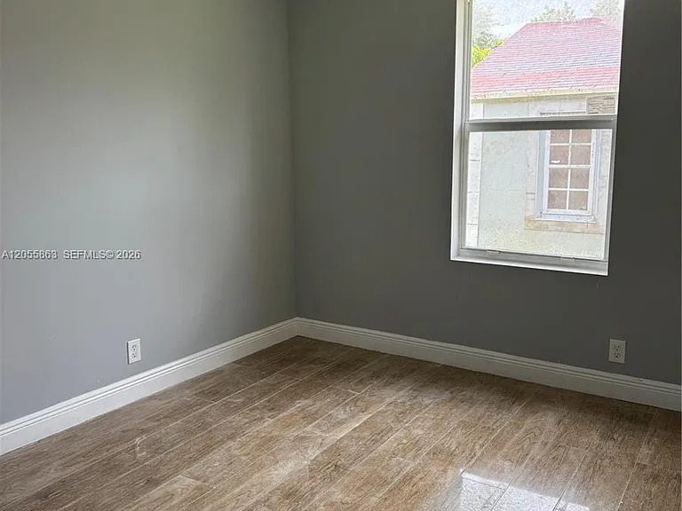 9512 NW 4th Ave #1 — Photo 6