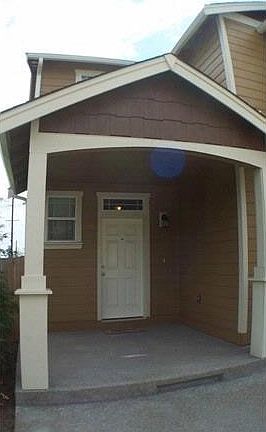 2nd image of 4515 201st St E