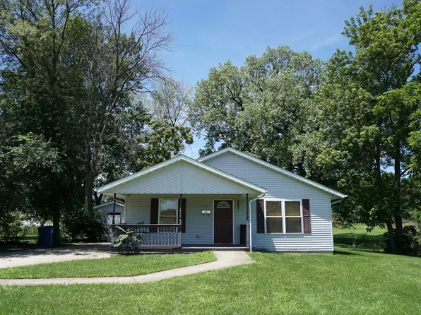 509 N Ash St, Champaign, IL 61820