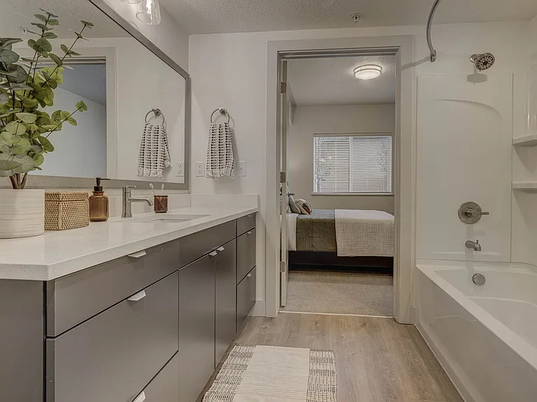 The Focal Apartments — Photo 32