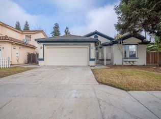 5548 W Cromwell Ave, Fresno, CA 93722