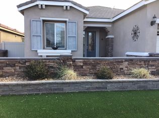 10309 Darby Rd, Apple Valley, CA 92308