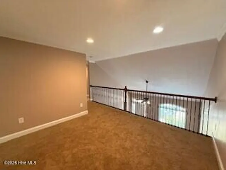 817 Mayo Ln — Photo 7