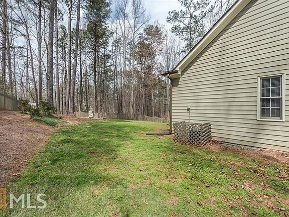 4th image of 267 Eagles Nest Dr