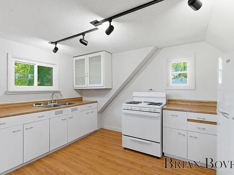 6480 Belmont Ave NE #UP — Photo 19