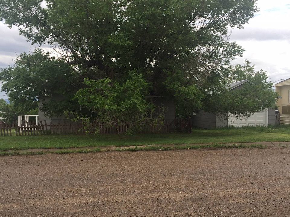 2nd image of 322 S 1st St