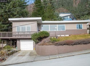321 Highland Dr, Juneau, AK 99801