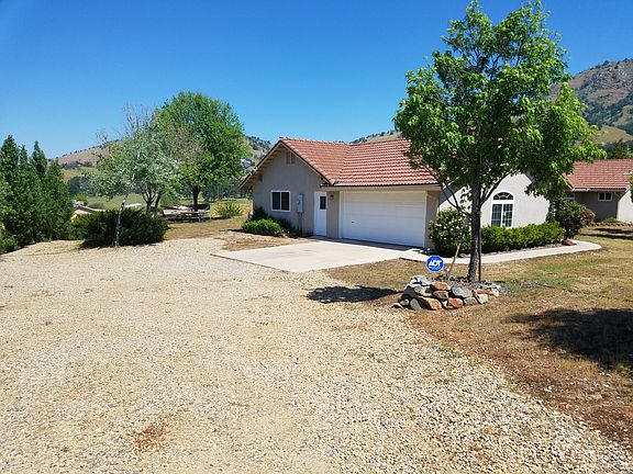 2nd image of 7150 Lupine Dr