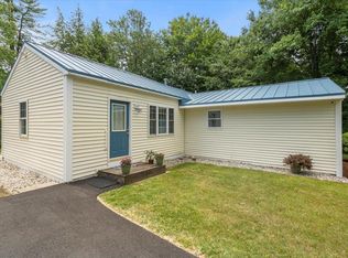 16 Miriam Rd, Merrimack, NH 03054