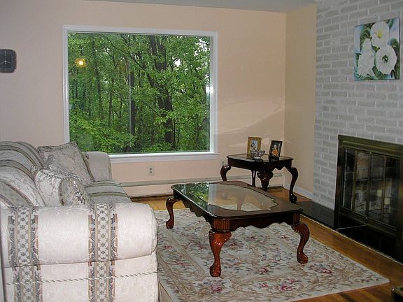 Living Rm w/fireplace & great view!