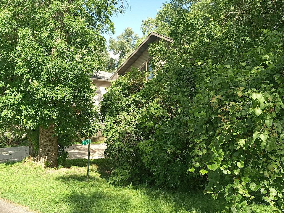 2nd image of 2772 Tower Rd