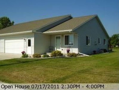 1523 Buchanan St, Little Chute, WI, 54140