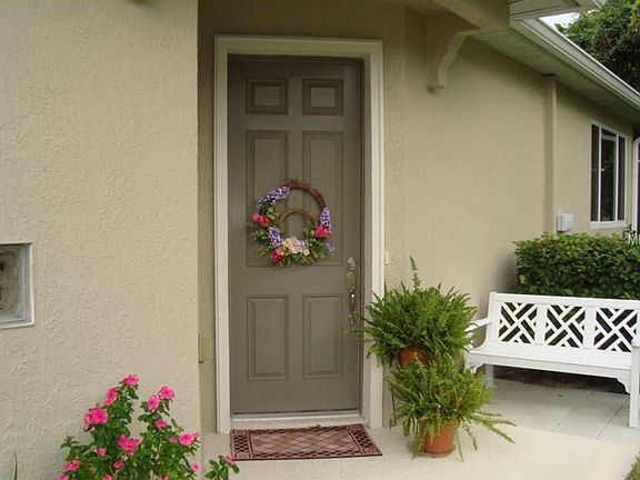 2nd image of 137 Lower Lake Ct