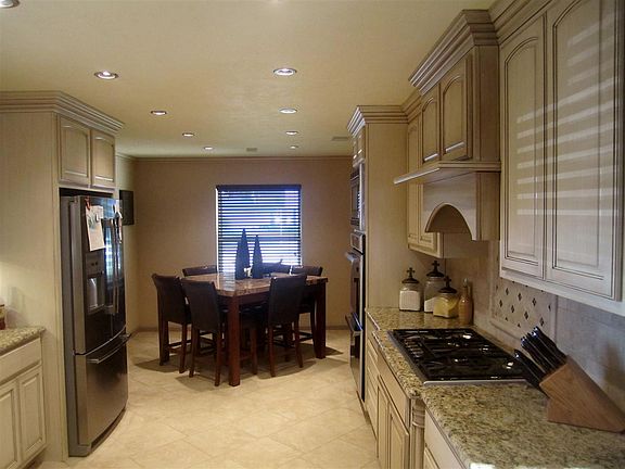 5th image of 6570 Salem Cir