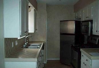 2nd image of 418 Stonybrook Dr