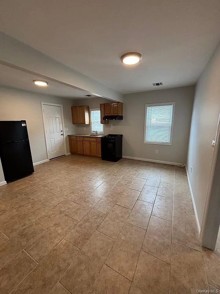 101 Miramar Ave — Photo 4
