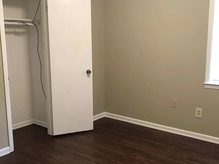 5091 Breckenwood Dr — Photo 15