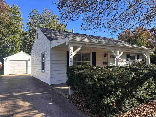 3044 S 2nd St, Southern View, IL 62703