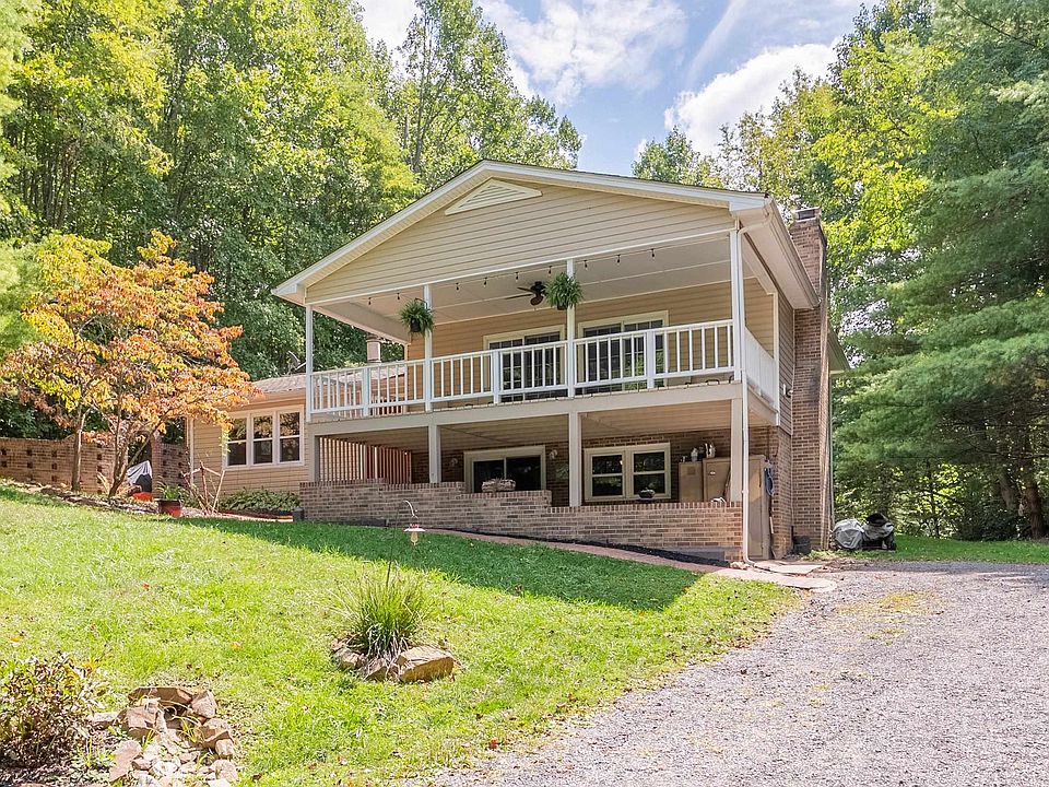 1st image of 544 M L Thompson Dr