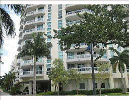 1st image of 401 SW 4th Ave APT 603