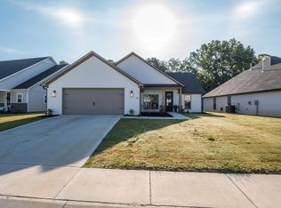 24 Kingston Creek Dr, Jackson, TN 38305