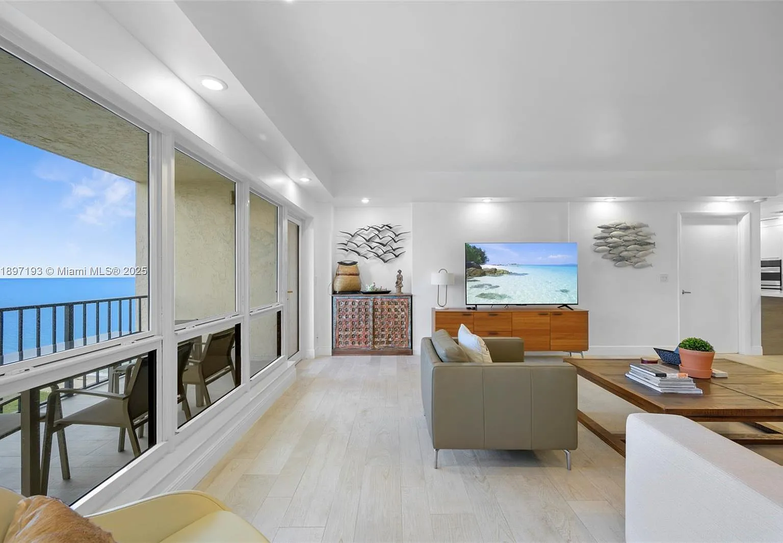 Sea Ranch Club B Condo — Photo 1