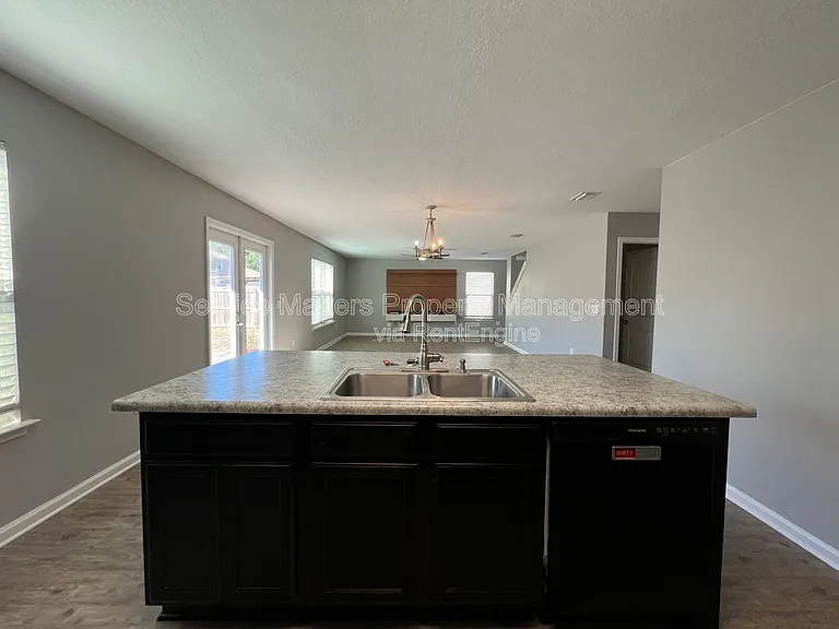 5881 Old Plantation Ct — Photo 17
