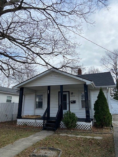 1st image of 1404 Oak Hill Dr