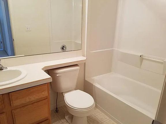 5th image of 2154 Campo Ct Unit 105
