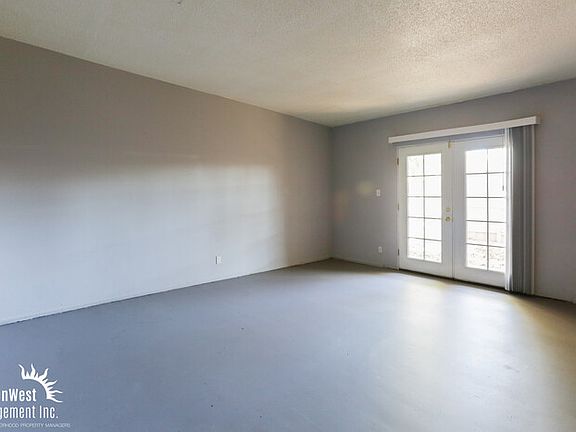 2nd image of 2205 W Glenrosa Ave #1