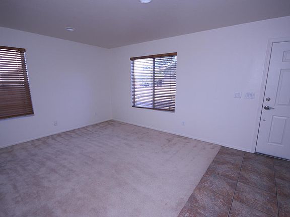 2nd image of 482 E Sterling Canyon Dr