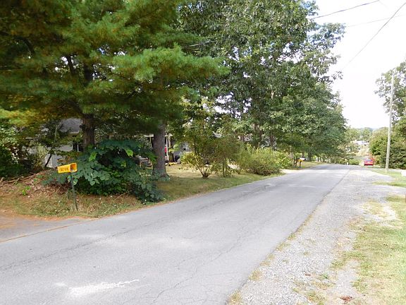 5th image of 209 Wildwood Ave