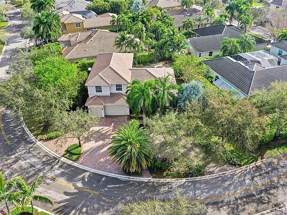 2nd image of 10566 NW 66th St