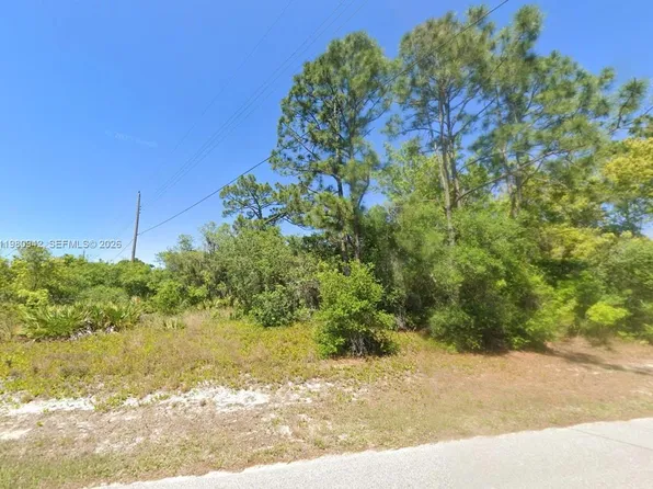 235 Deerwalk Ave, Lake Placid, FL 33852