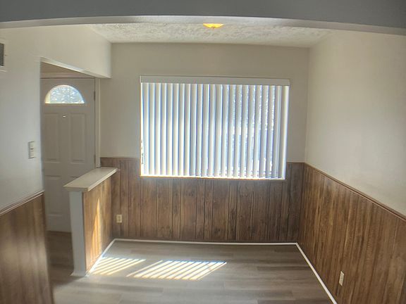 4th image of 7404 Olian Dr APT B