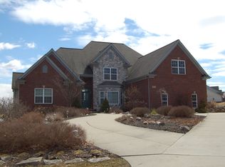 4965 Menominee Ln, Clarkston, MI 48348
