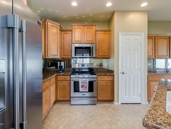 14248 W Evans Dr, Surprise, AZ 85379
