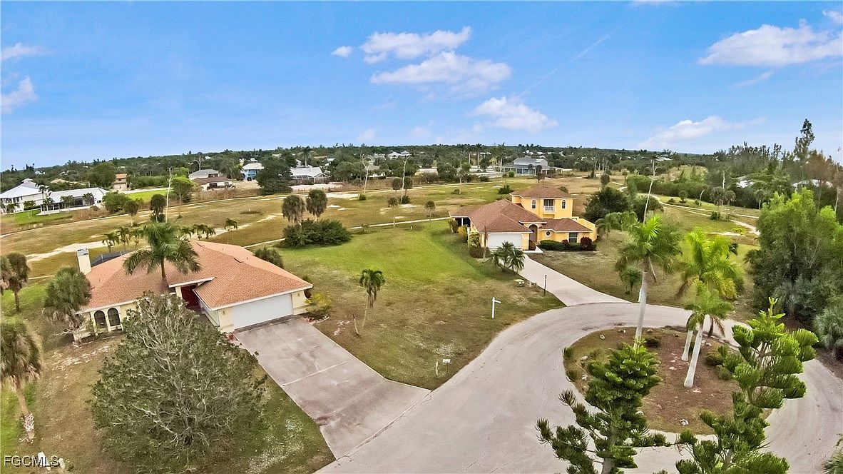 14358 Tamarac Dr