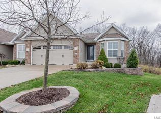 727 Hannah Ct, Fenton, MO 63026