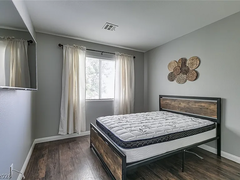 10010 Fragile Fields St — Photo 12