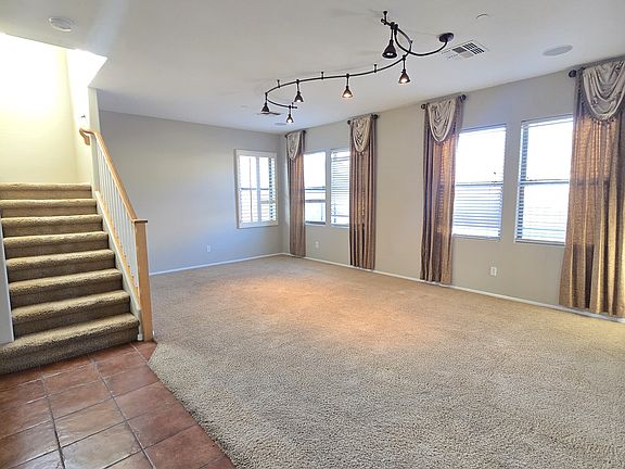 4th image of 2534 W Saint Catherine Ave
