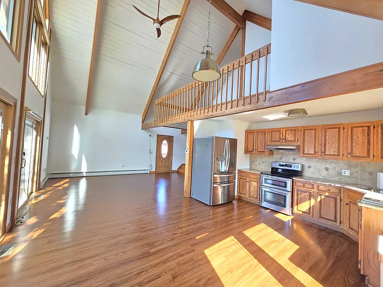 36 Ten Broeck Ln — Photo 4