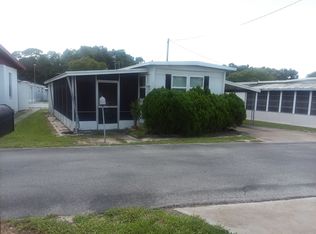 6129 Linnet St, Zephyrhills, FL 33542