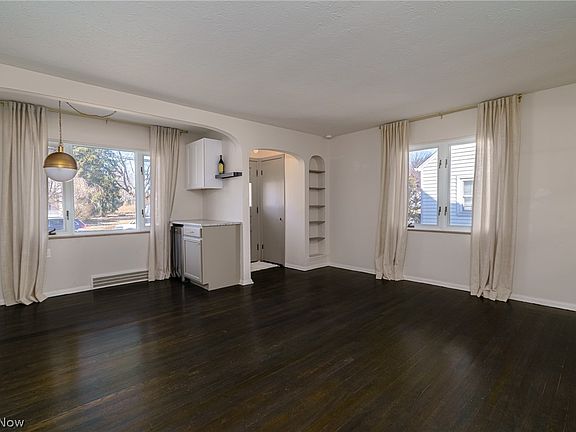 2nd image of 4041 W 229th St